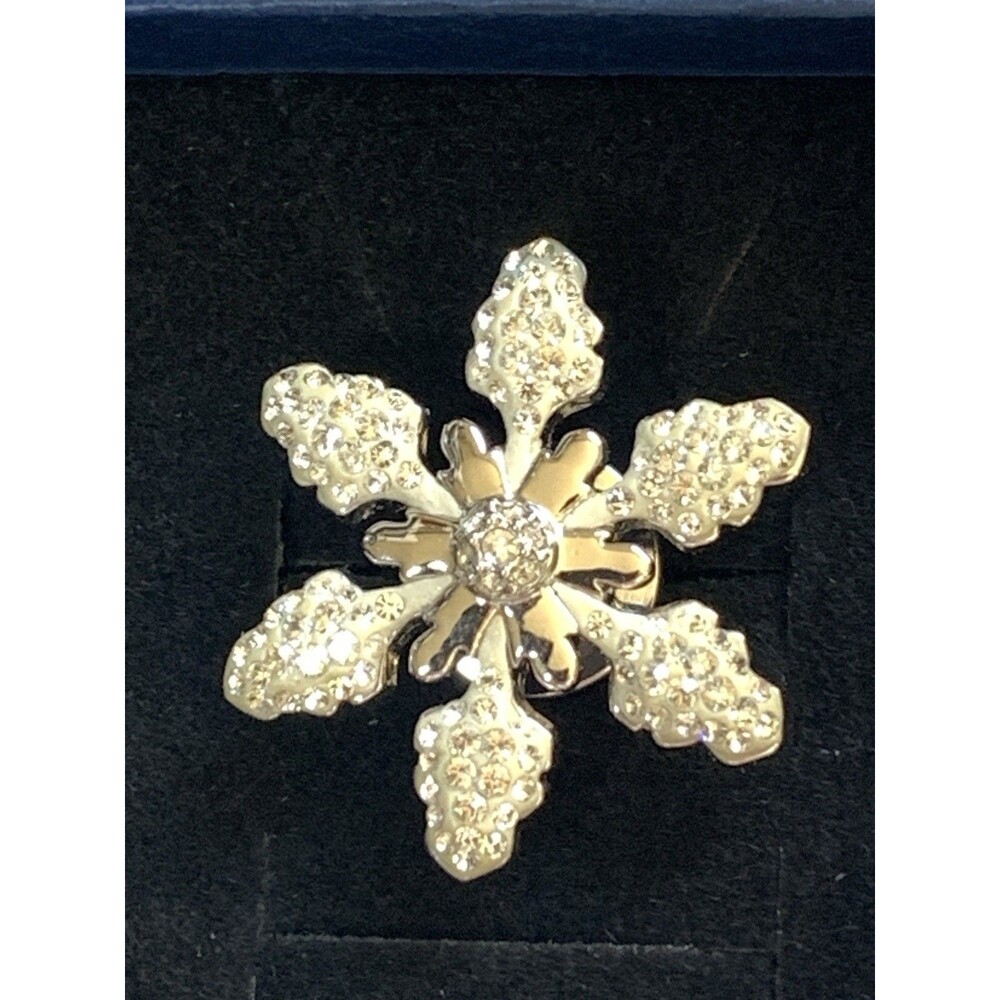 Swarovski Crystal Snowflake Brooch Pin Silver Tone Signed Holiday Christmas